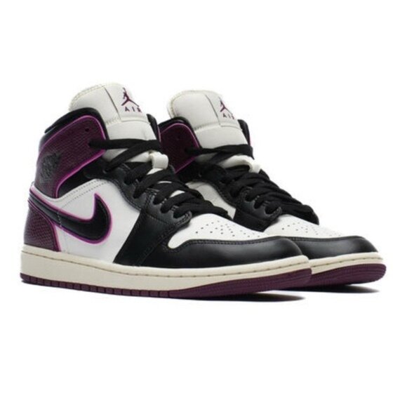 Jordan 1 mid SE Retro for women size 8 - Picture 1 of 7
